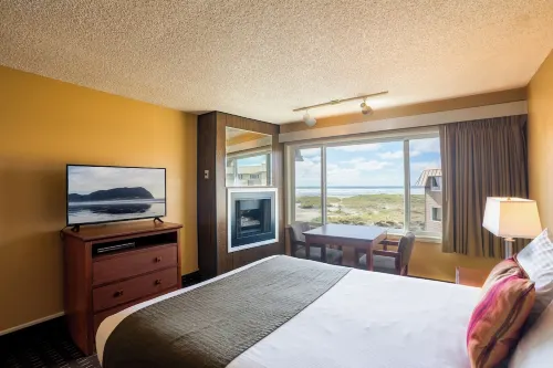 Ebb Tide Oceanfront Inn Rooms Photos