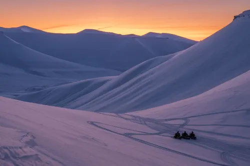 Svalbard Hotell | Polfareren Near Hotel Photos
