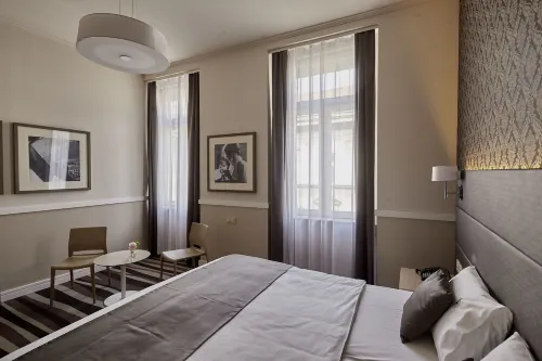 Hotel Central Basilica Camere Photos