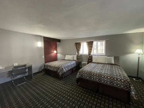 Travel Inn Rooms Photos