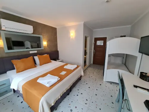 Tonoz Beach Hotel Photos