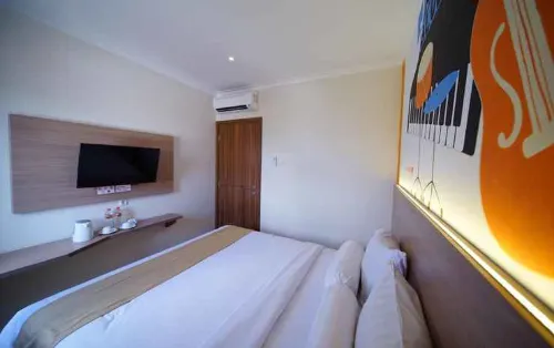 Front One Hotel Tulungagung Kamar Photos