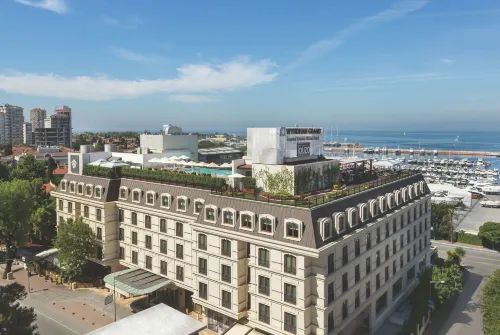 Wyndham Grand Istanbul Kalamış Marina Hotel Extérieur Photos