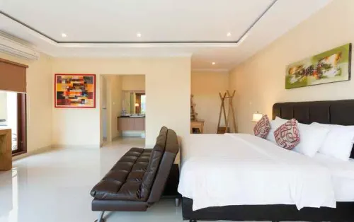 Kubu Petitenget Suite Seminyak Kamar Photos