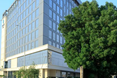 Clarion Hotel Jeddah Airport Exterior Photos