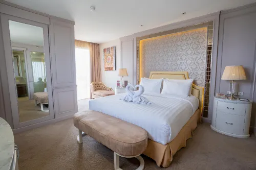 Belviu Hotel Bandung Rooms Photos