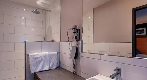 Hotel Cult Frankfurt City Photos