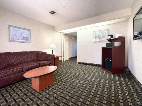 Ramada by Wyndham South El Monte Photos