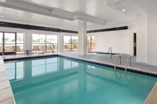 Hampton Inn & Suites Denver-Cherry Creek Leisure & Recreation Photos