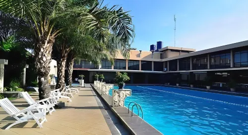 Hotel Nirwana Pekalongan Benessere e tempo libero Photos