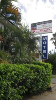 Cosmopolitan Motel & Serviced Apartments Near Hotel Photos