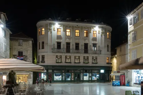 Central Square Heritage Hotel Extérieur Photos
