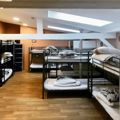 Trendy Hostel Zimmer Photos