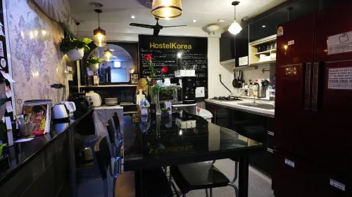 Hostel Korea - Original Photos