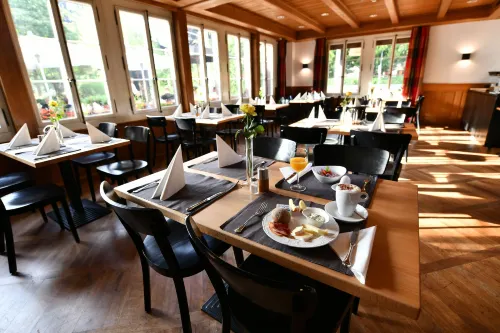 Hotel & Restaurant Sternen Muri Bei Bern Dining Photos