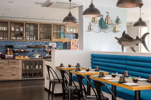 Best Western Plus Hotel Canet-Plage Restauration Photos