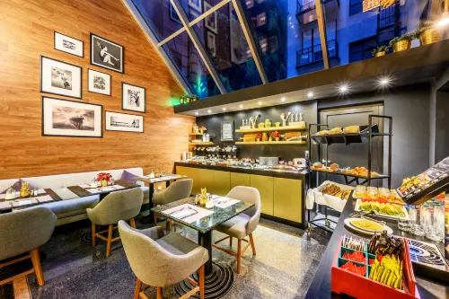 Ambra Hotel Dining Photos