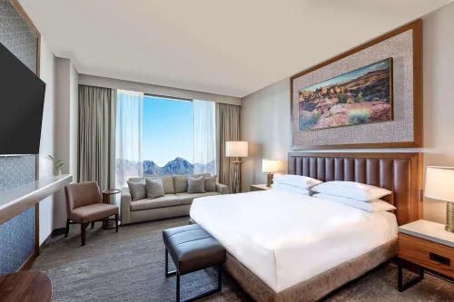 Hilton North Scottsdale at Cavasson Rooms Photos