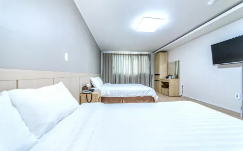 Jungmoon City Hotel & J-Hill Hotel Chambres Photos