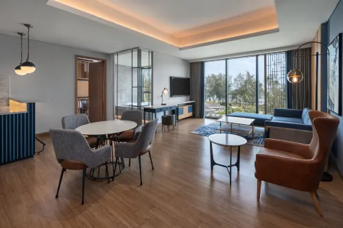 Four Points by Sheraton Bintan, Lagoi Bay Kamar Photos