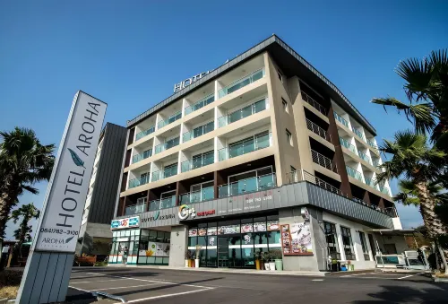 Hotel Aroha Exterior Photos