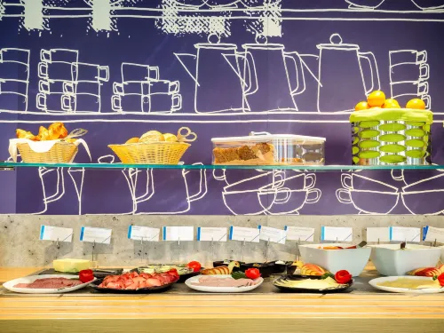 Ibis Budget Frankfurt City Ost Restauration Photos