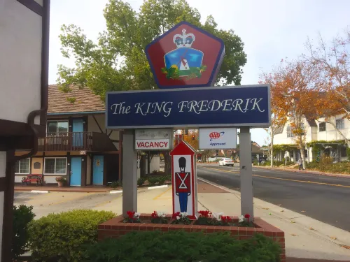King Frederik Inn Near Hotel Photos