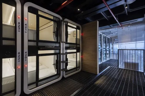 The O Pod Capsule Hotel Kamar Photos