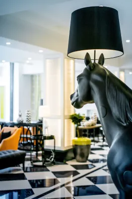 Hotel Lilla Roberts Public Areas Photos
