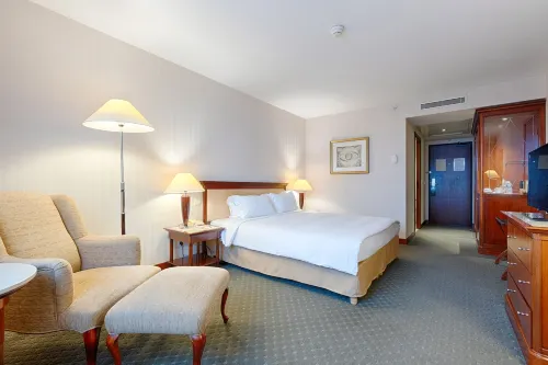Evergreen Laurel Hotel Huoneet Photos