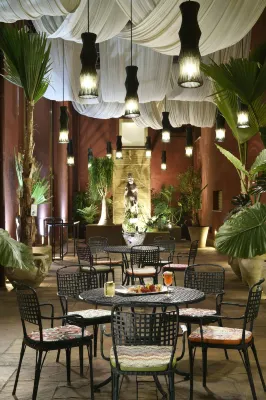 Enterprise Hotel Design & Boutique Spisning Photos
