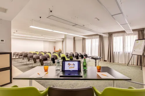 Warmthotel Espaces Affaires Photos