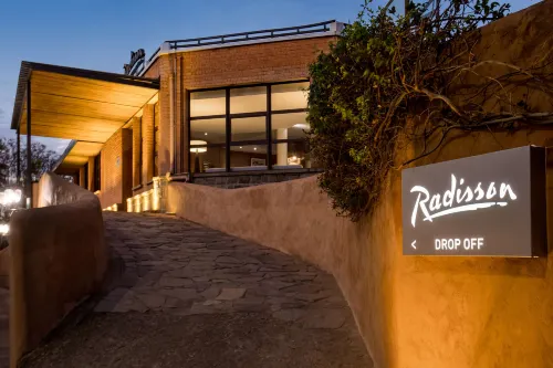 Radisson Tamboho Waterfront Antananarivo Exterior Photos