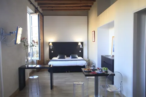 Appart'hôtel Odalys City - Nîmes Arènes - Palais des Congrès Photos