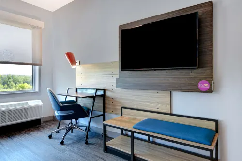Tru by Hilton Franklin Cool Springs Nashville Rooms Photos