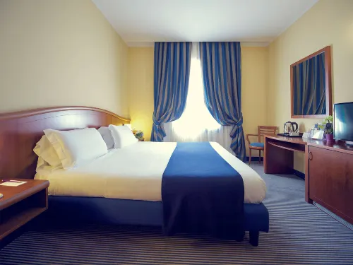 Mercure Genova San Biagio Rooms Photos