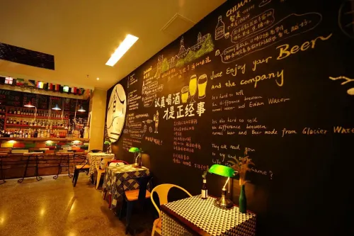 Kunlun International Youth Hostel (Huangshan Downtown) Restauration Photos