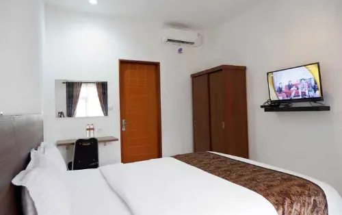 Hotel Netral Jombang Kamar Photos