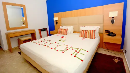 Oasis Hotel & Spa Rooms Photos