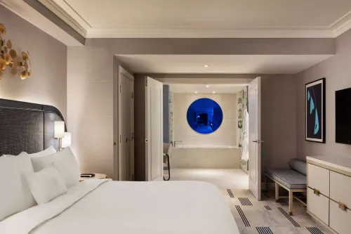 Fontainebleau Las Vegas Photos