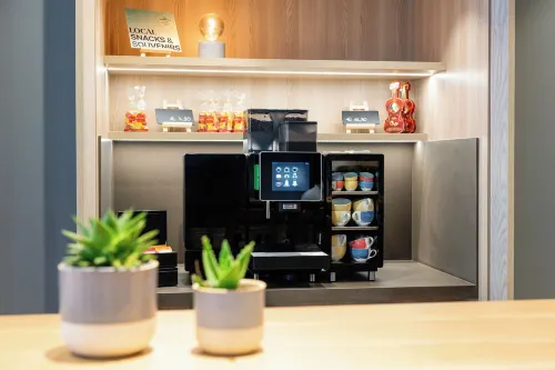 IntercityHotel Wien Photos