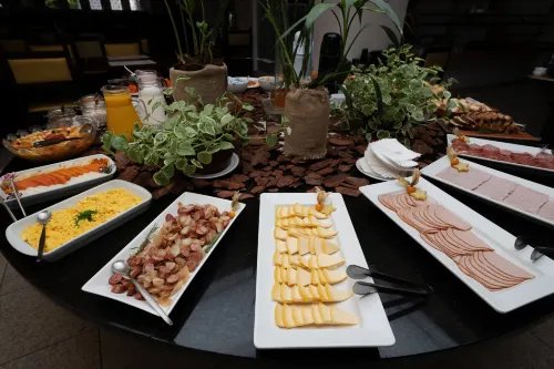 Plaza São Rafael Hotel Dining Photos