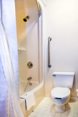 The View Inn & Suites Bethlehem / Allentown / Lehigh Airport Rooms Photos
