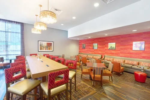 Hampton Inn Houston Downtown Restauration Photos