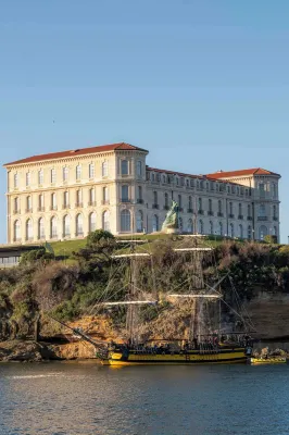 Radisson Blu Hotel, Marseille Vieux Port Außen Photos