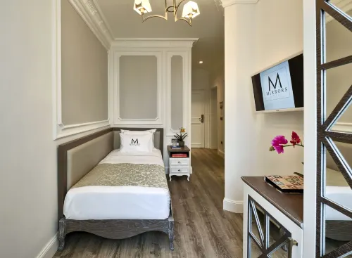 Mirrors Hotel Chambres Photos