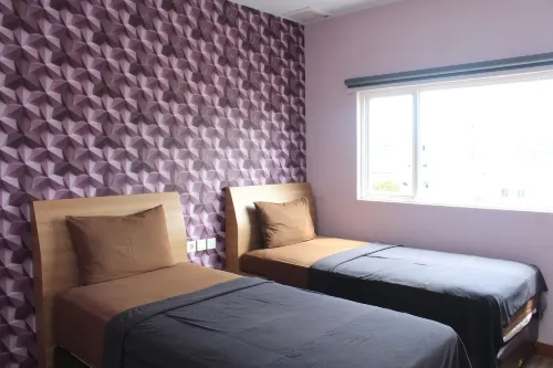 Kama Hotel Kamar Photos