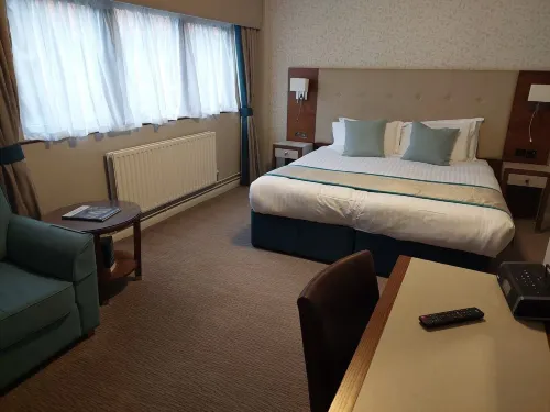 Best Western Salisbury Red Lion Hotel Photos