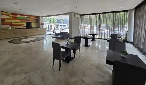 N3 Zainul Arifin Hotel Area Publik Photos