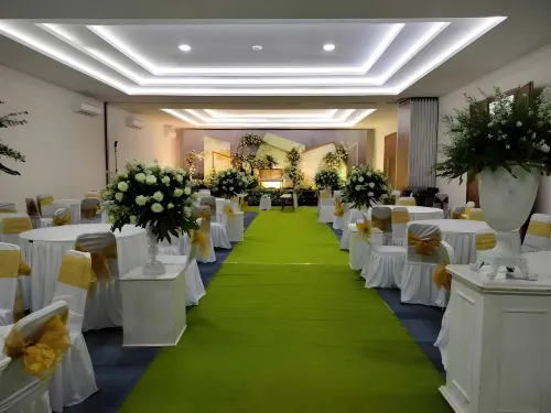 Front One Hotel Tulungagung Relaksasi & Rekreasi Photos